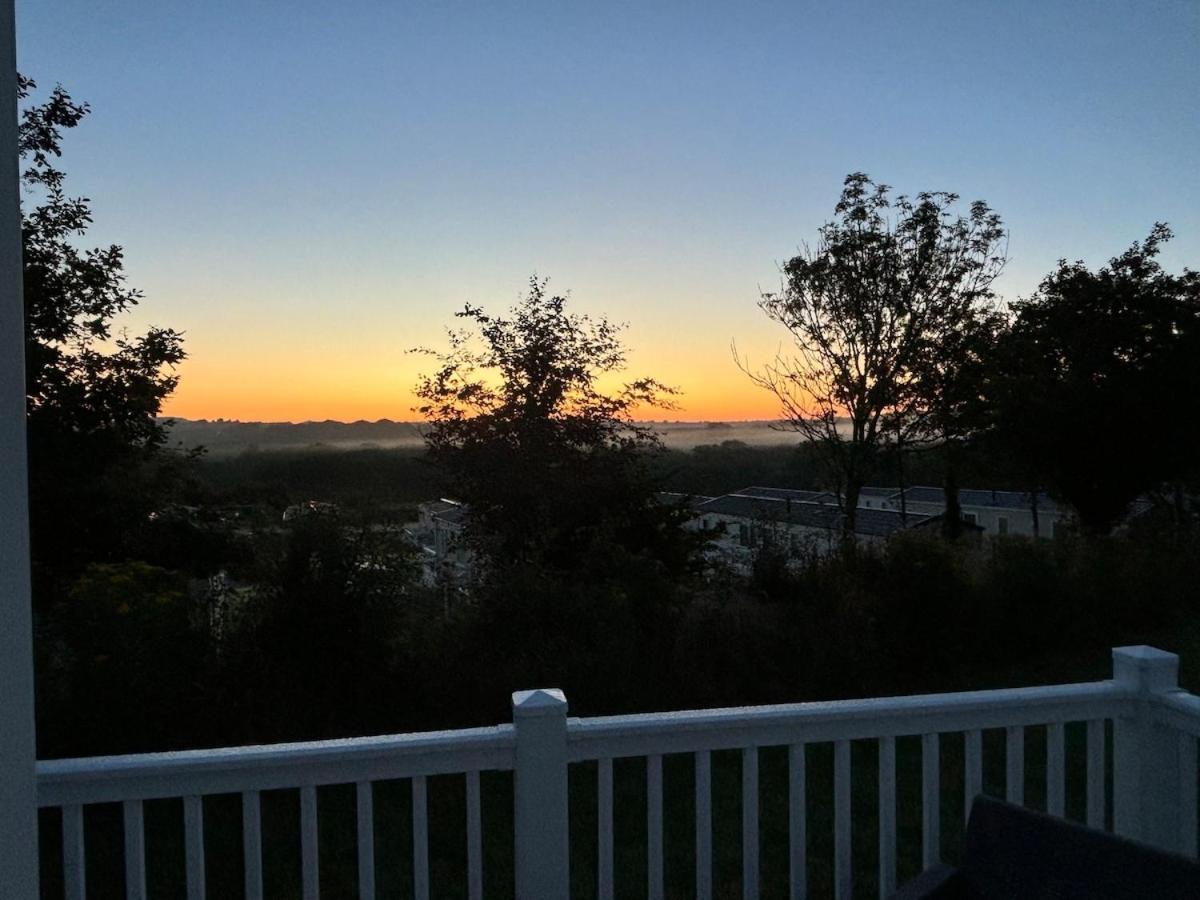 Luxury Caravan Cornwall Sleeps 4 Countryside View St Austell Ngoại thất bức ảnh